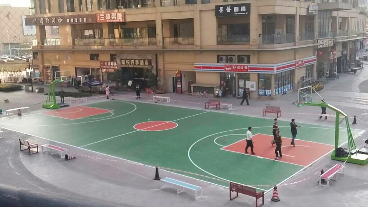 1529823280883055.jpg 藍(lán)光集團(tuán)拼板.jpg